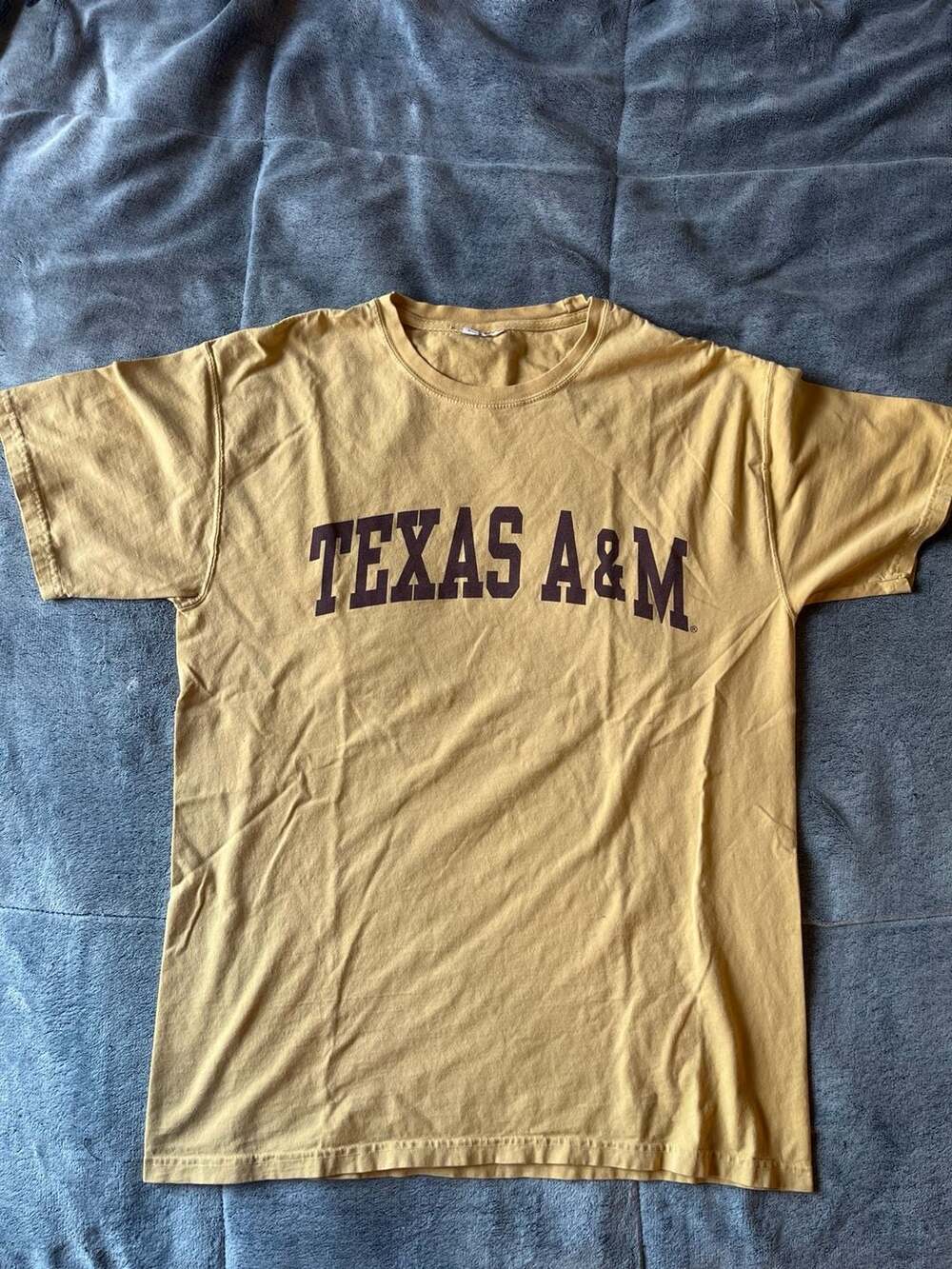 Texas A&M Aggies T-Shirt Yellow Graphic Arch College Tee